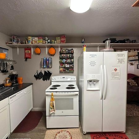 Ez 1 Mile To Fort Sill! Pumpkin Cottage Sleeps 9, Grills, Firepit, Laundry Lawton Eksteriør billede